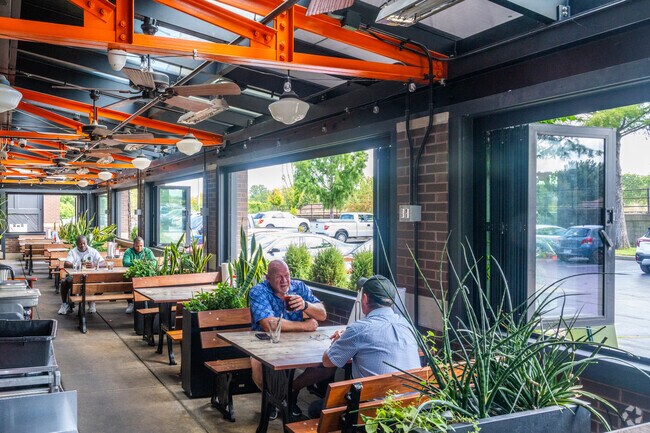 Garden Park residents love Black Dog Smoke and Ale House.