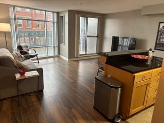 2222 Detroit Ave Unit 418, Cleveland, OH 44113