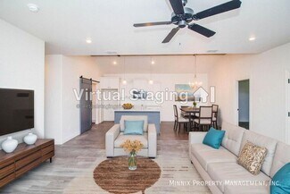 1709 102nd St Unit A, Lubbock, TX 79423