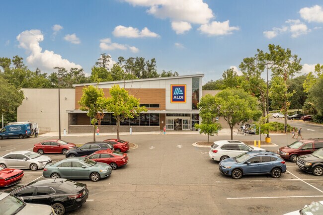 The Aldi store located in Southeast Tallahassee provides a unique option for grocery shopping.