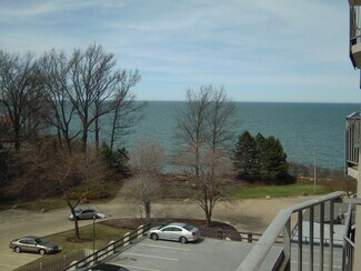 12900 Lake Ave Unit 418, Lakewood, OH 44107