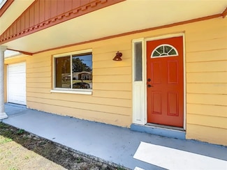 4239 Ridgefield Ave, Holiday, FL 34691