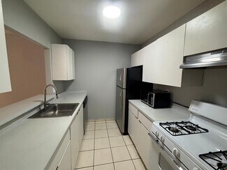 18101 NW 68th Ave Unit D2xx, Hialeah, FL 33015