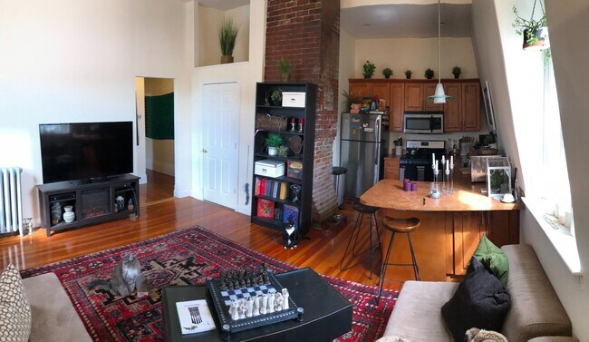 354 Broadway unit 2, Somerville, MA 02145 - photo 2