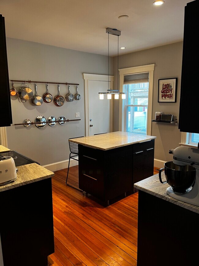 63 Downer Ave unit 1, Dorchester, MA 02125 - photo 3