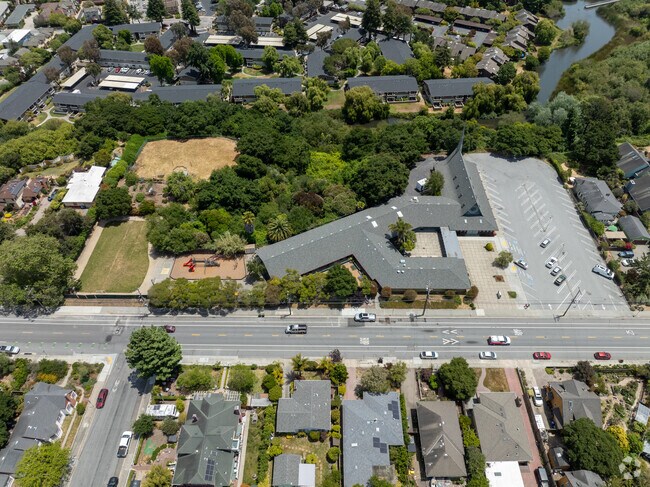 Spring Hill School's dedicated staff supports each student's unique educational journey.