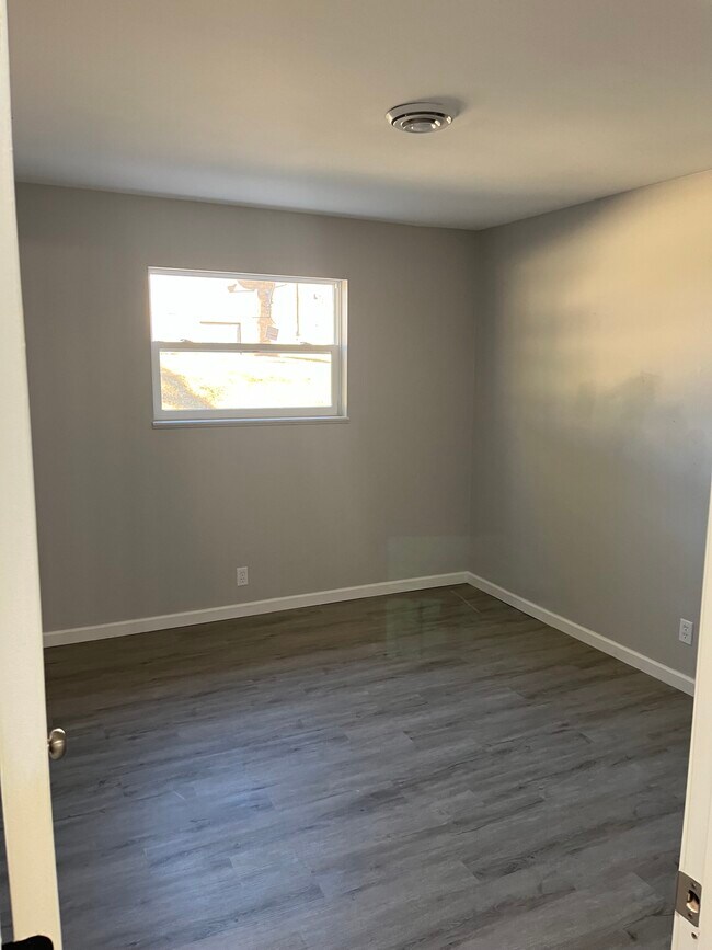 84 Lasalle St unit 2, Mansfield, OH 44906 - photo 5