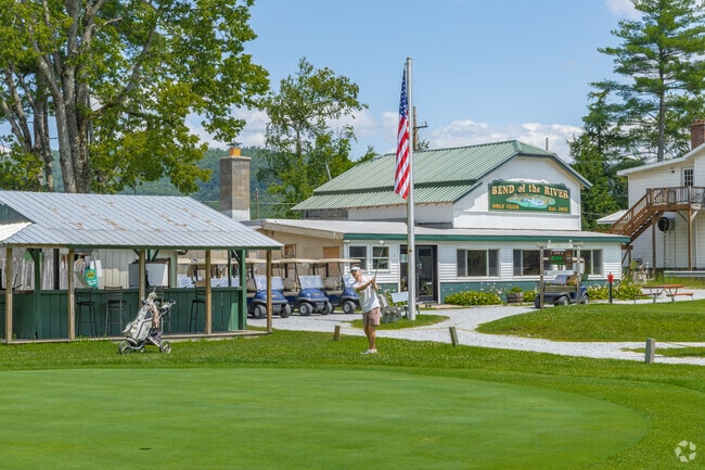 Play a round at Bend of the River Golf Course, one of Lake Luzerne’s oldest courses.