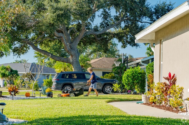Plantation residents take pride in their manicured front lawns.