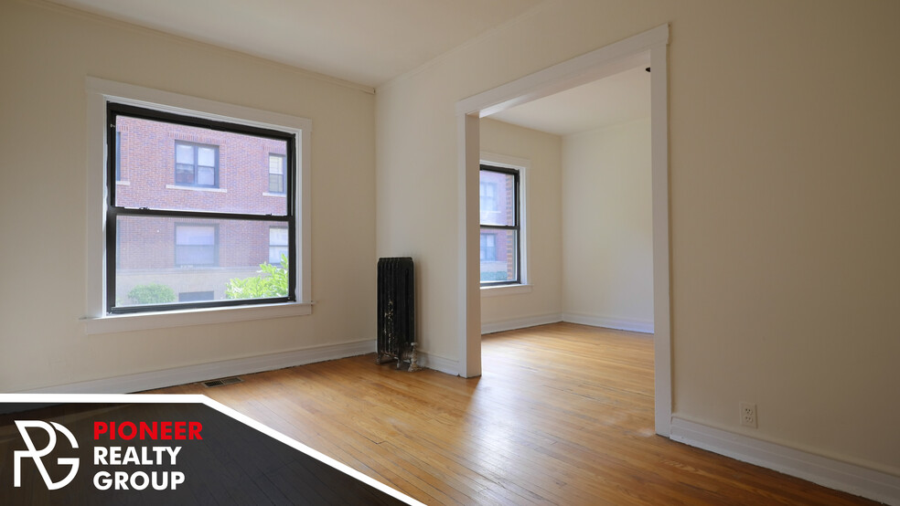 824 W Waveland Ave unit 827-S1, Chicago, IL 60613 - photo 1