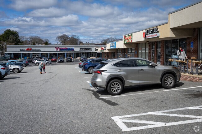 Your hub for all things food, health, and more, Blackstone Place in Oak Hill, Providence.