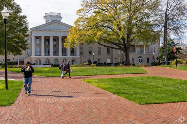 Students enjoy the Mitchell Community College campus in the heart of Statesville.