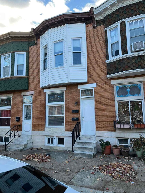 524 S Macon St unit 524 S Macon street, Baltimore, MD 21224 - photo 1