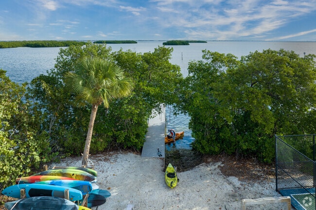 Bayfront Park in Longboat Key has  a great kayak launch and storage area for active kayakers.