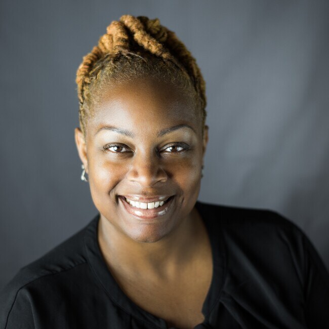 Roline Saunders-Austin