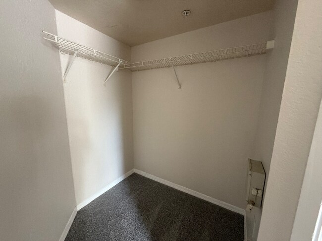 4021 Woodstorks Walk Way unit 106, Lutz, FL 33558 - photo 6