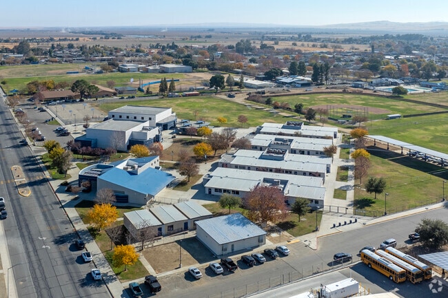 The campus of Coalinga Middle School in Coalinga.