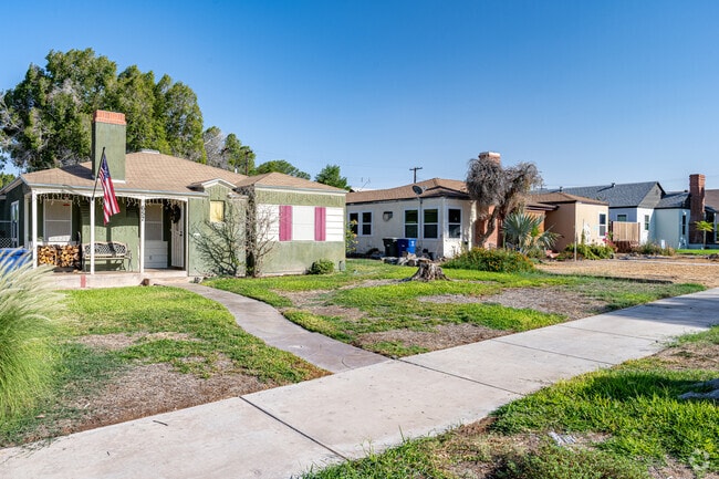 The Avenues neighborhood in Yuma features colorful mid-century homes.