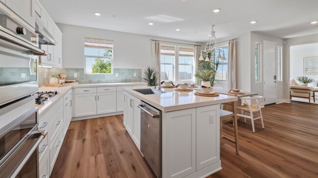 733 Guy Turner Dr, Camarillo, CA 93010 - photo 5