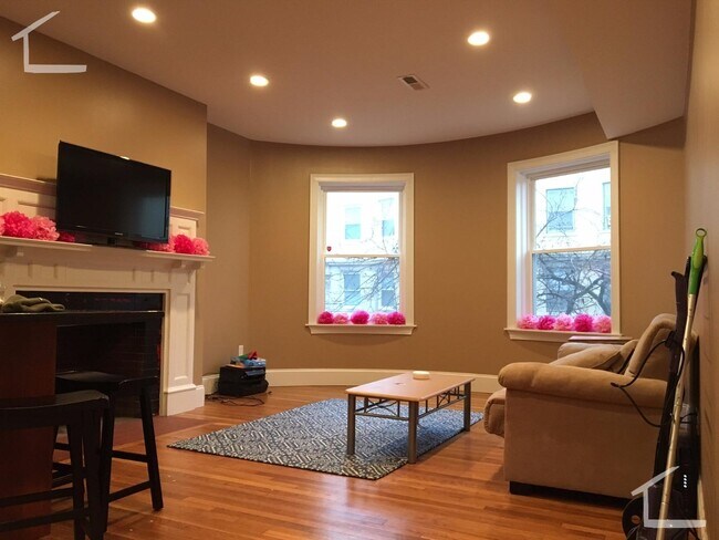 15 Saint Lukes Rd unit 2, Allston, MA 02134 - photo 4