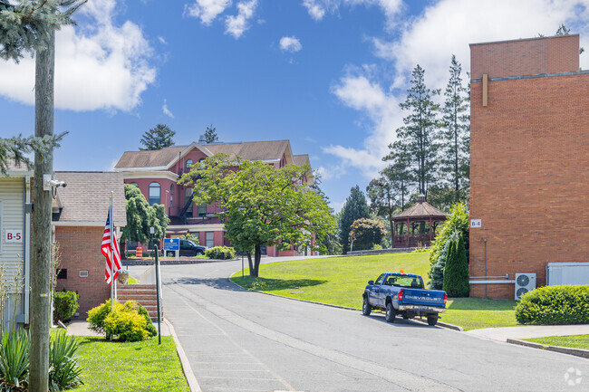 St. Joseph Hill Academy High School has a student-teacher ratio of 11 to 1.