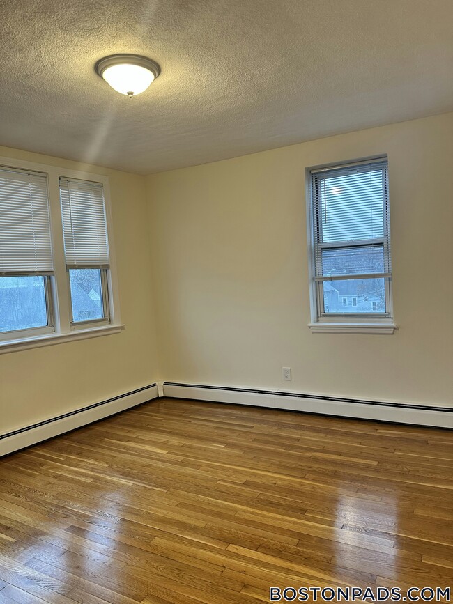 160 N Beacon St unit 22, Boston, MA 02135 - photo 3