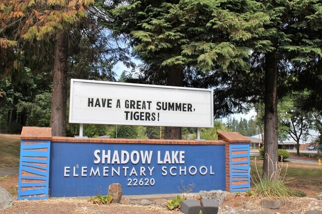 Shadow Lake Elementary School in Outlying Issaquah, WA