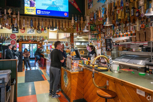 Woodstock's Pizza serves up slices and drinks just minutes from El Cerrito.