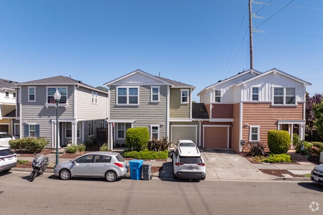 Santa Rosa offers new developments for home owners to choose from.