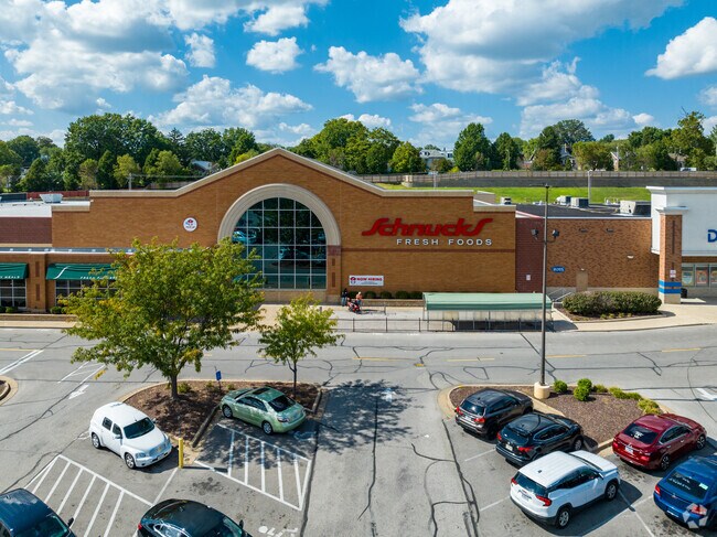 Shopping convenience is easy in Boulevard Heights with the Loughborough Commons shopping center.