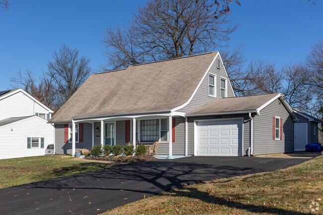 Traditional Cape Cod home are the middle sized homes in Buckingham.