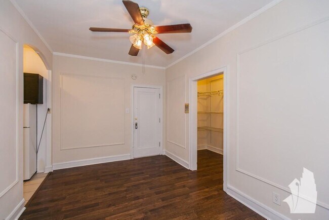 2825 N Burling St unit 2, Chicago, IL 60657 - photo 2