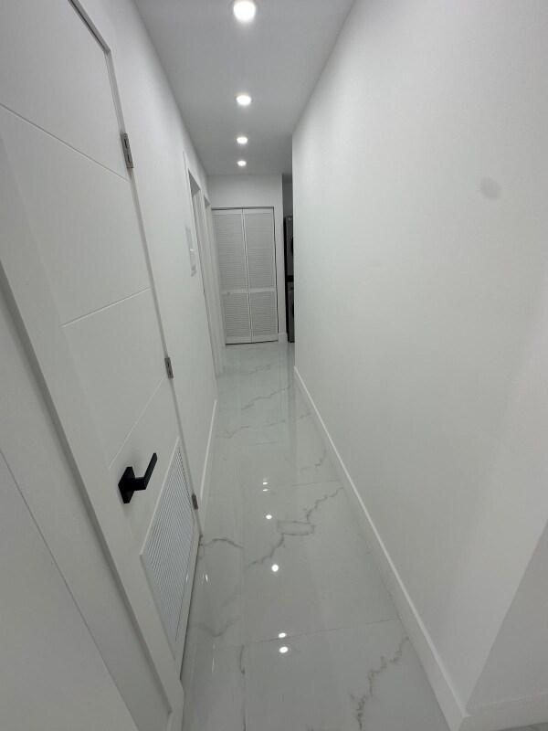 2175 NE 170th St unit 1ST FLOOR, North Miami Beach, FL 33162 - photo 6