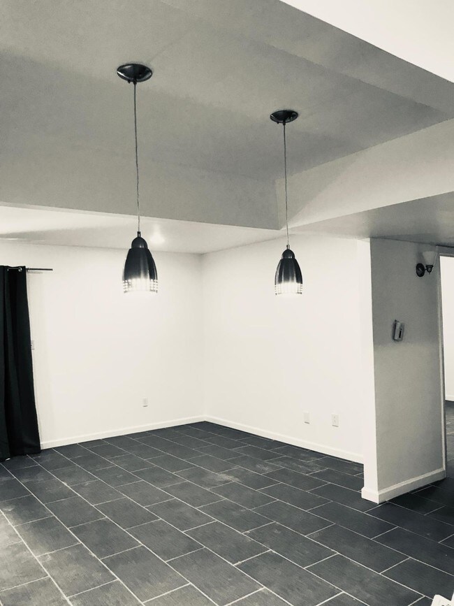 406 Skyview Dr unit E, Birmingham, AL 35209 - photo 5