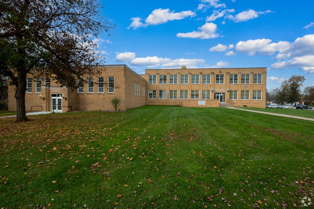 The former North Branch High School is now home to Quest High School, an alternative school.