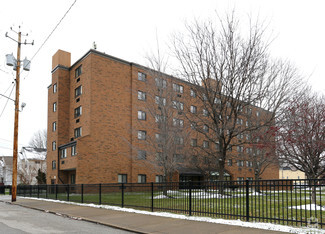10401 Superior Ave, Cleveland, OH 44106
