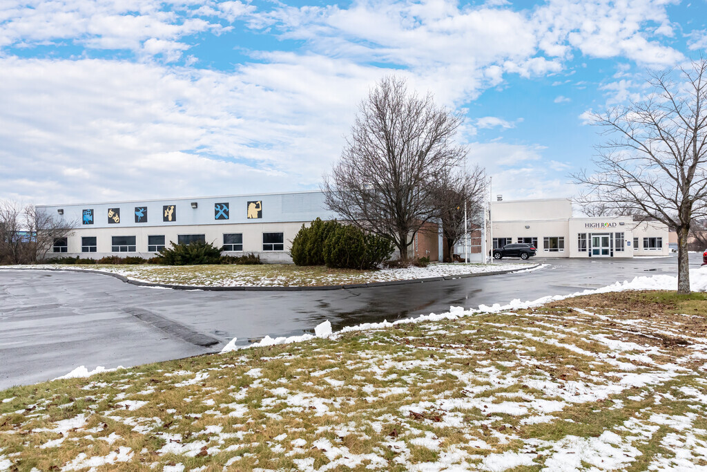 High Road School is a privately run Special Ed school in Hartford.
