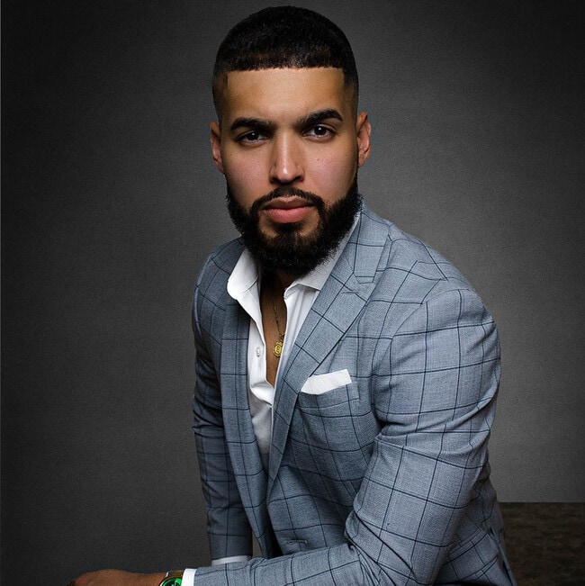 Agent Photo