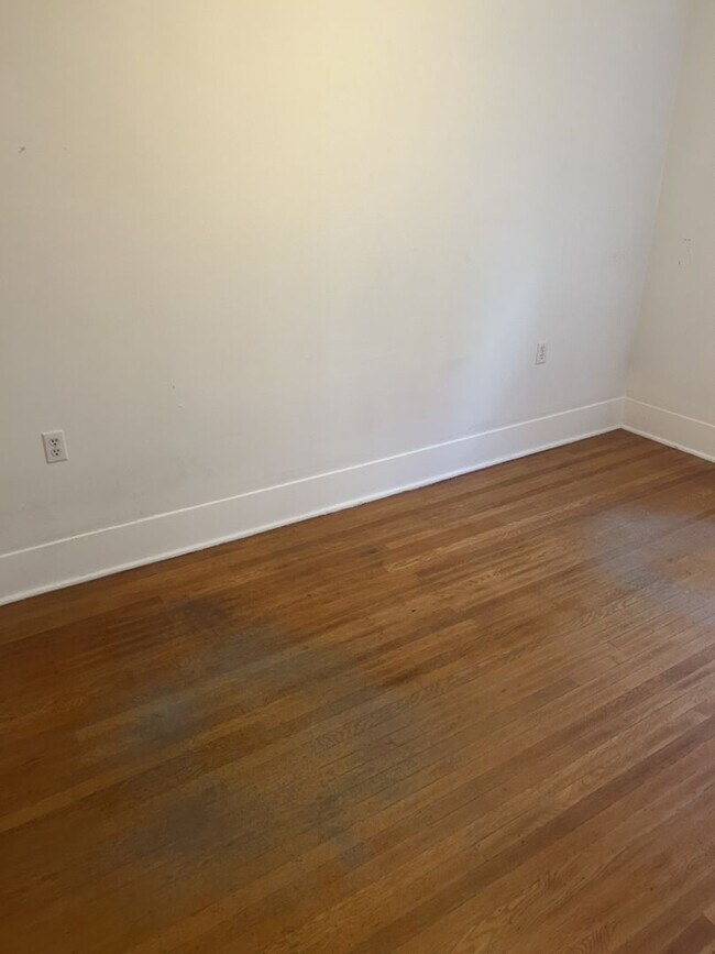 The Frederick Apartments, Seattle, WA 98105 - photo 5