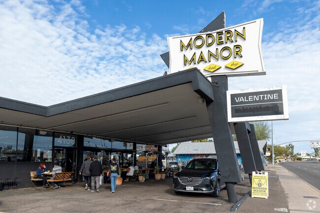 Visit Modern Manor on 7th Ave in Midtown Phoenix for an excellent selection of vintage treasures.