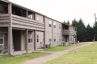1050 Harborview Dr NE, Decatur, AL 35601