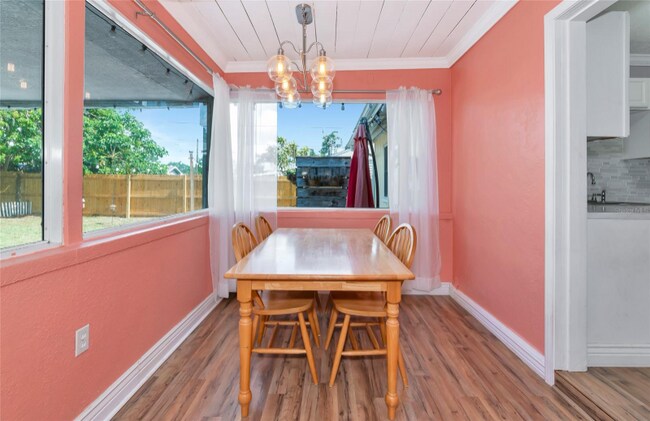 2004 19th St W, Bradenton, FL 34205 - photo 7