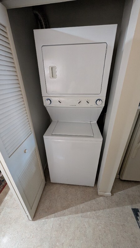 4670 Merrifield Place, Columbus, OH 43220 - photo 6