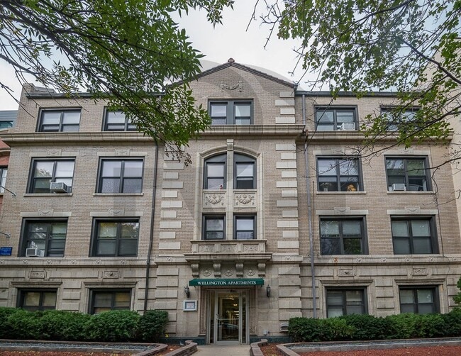 546 W Wellington Ave unit 540-212, Chicago, IL 60657 - photo 2