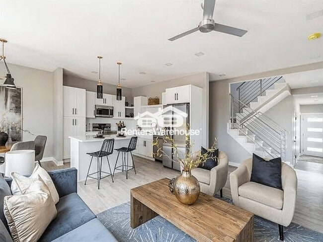 15536 Rocklyn Place, Clive, IA 50325 - photo 3