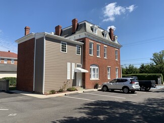 634 S Sycamore St, Petersburg, VA 23803