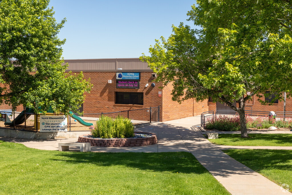 Iowa Elementary School aims to provide high-quality education in the Rocky Ridge neighborhood.