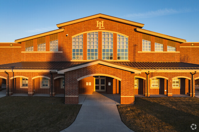 Hopewell Louden Elementary School welcomes all.