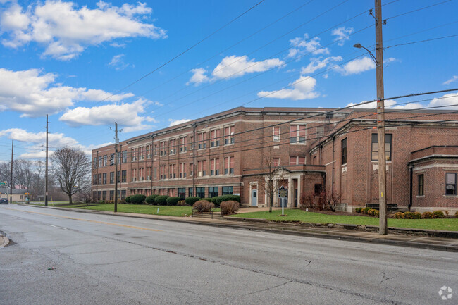 The Oaks Academy Middle School offers a quality education to junior high learners in Indy.