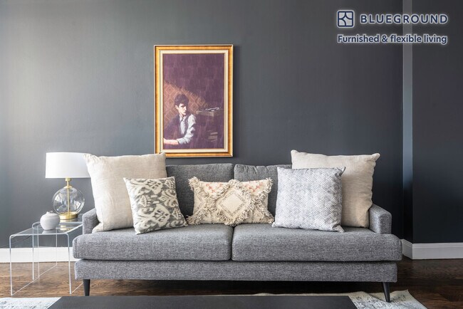 200 E 82nd St unit FL16-ID502, New York, NY 10028 - photo 2